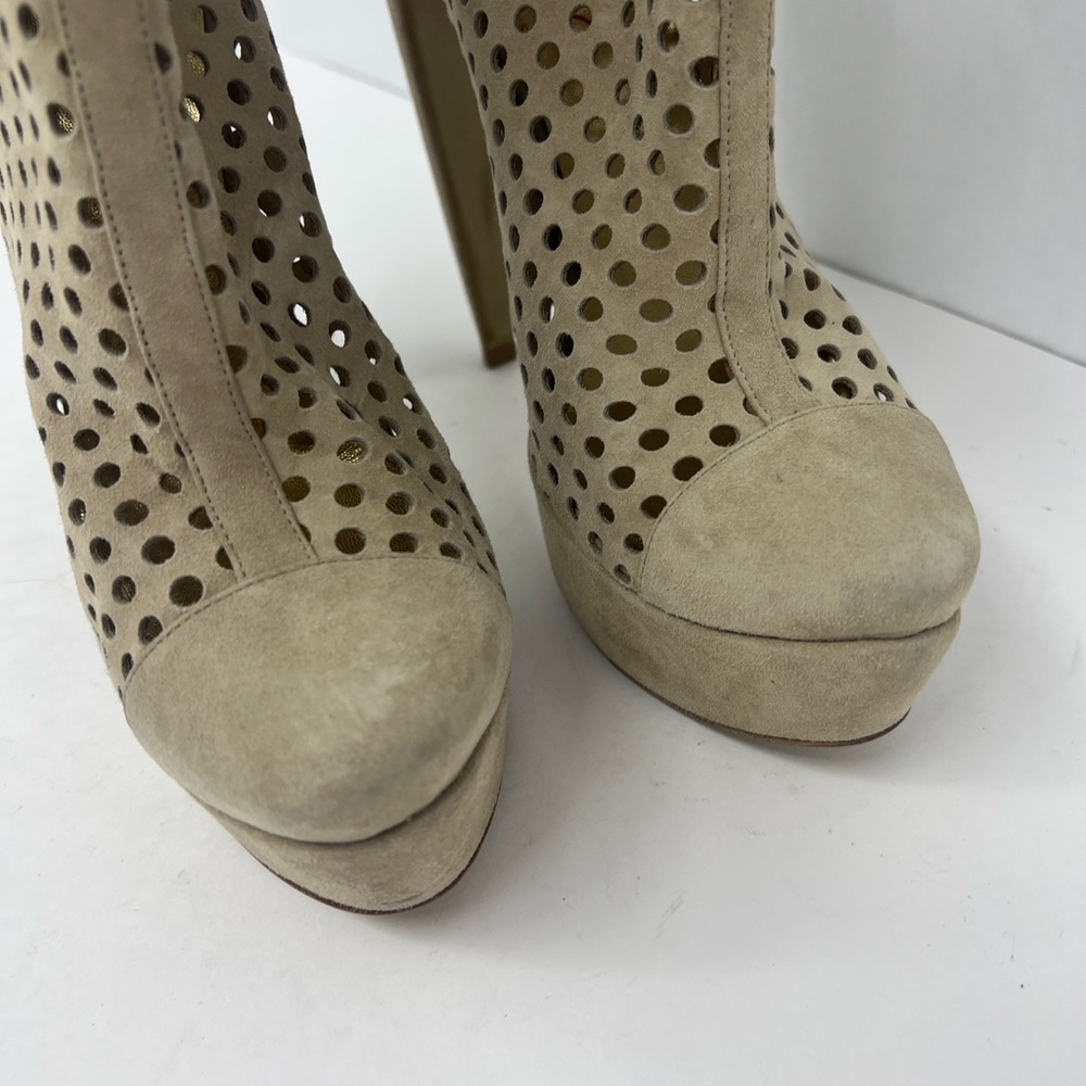 Walter Steiger suede Lobster Claw Heeled Boots - Picture 5 of 17